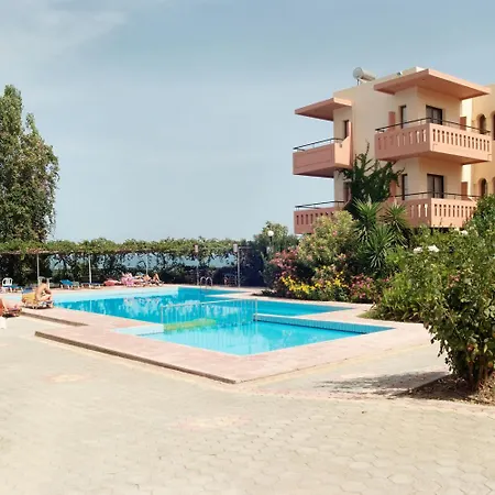 Aparthotel Ekavi Agia Marina