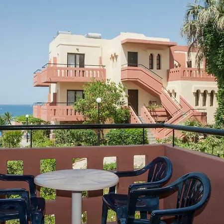 Ekavi 2* Agia Marina