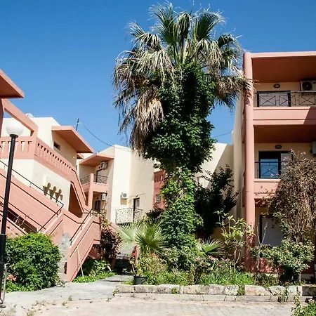 Lejlighedshotel Ekavi 2*